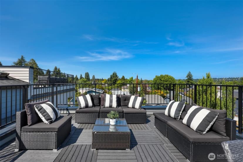 Property photo for 707 B N 65th Street, Seattle photo 15