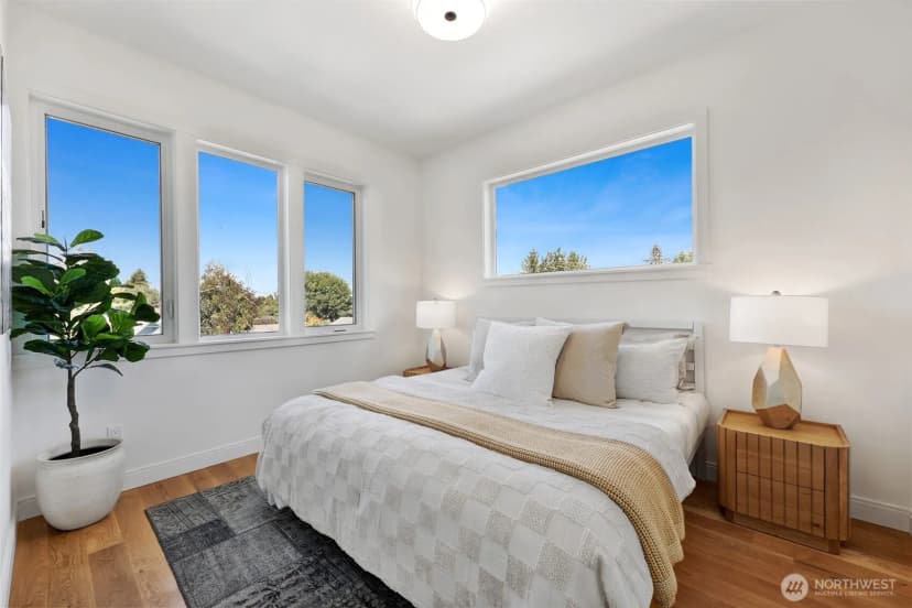 Property photo for 707 B N 65th Street, Seattle photo 12