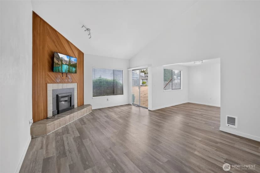 Property photo for 24918 110th Avenue Se #21b, Kent photo 14