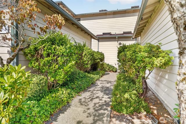 Property photo for 24918 110th Avenue Se #21b, Kent photo 3