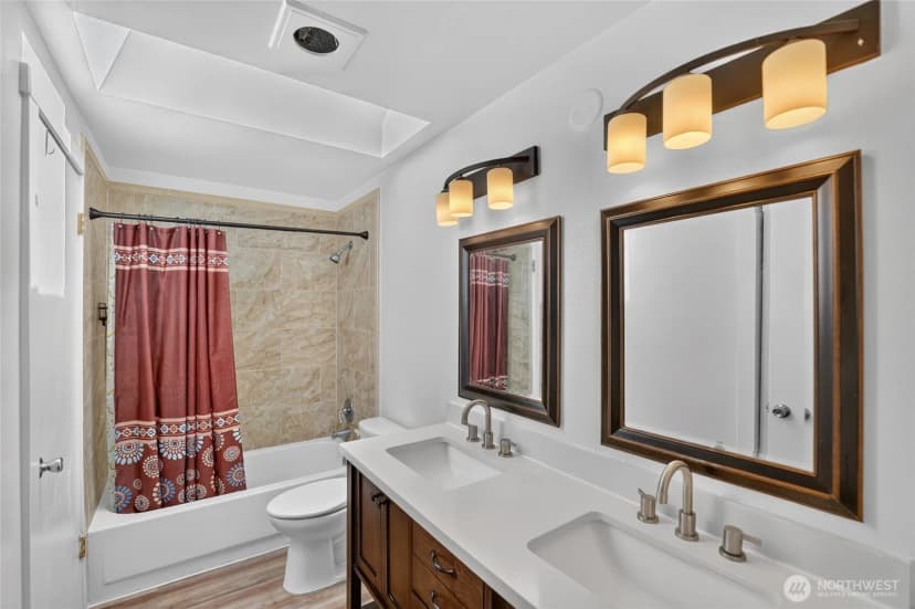 Property photo for 24918 110th Avenue Se #21b, Kent photo 22