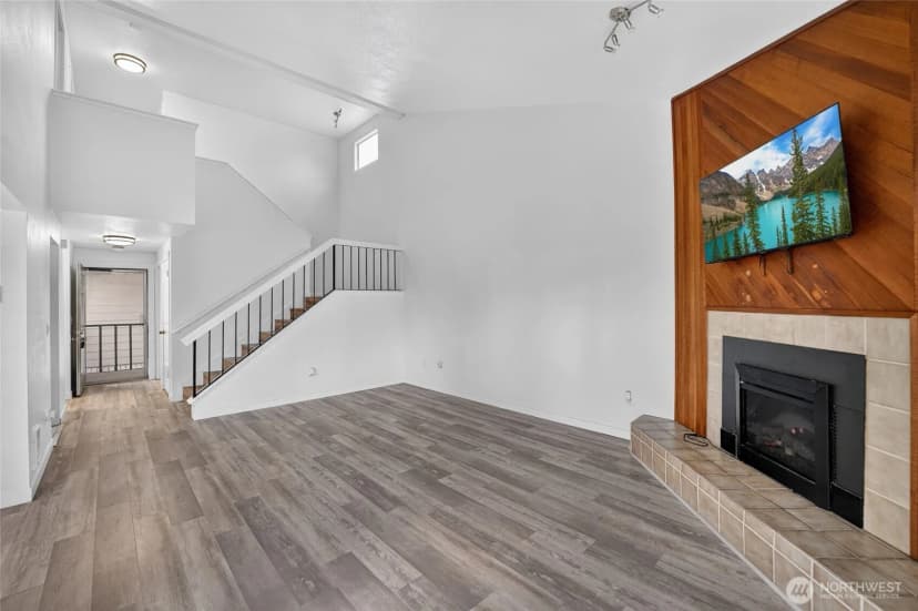 Property photo for 24918 110th Avenue Se #21b, Kent photo 13