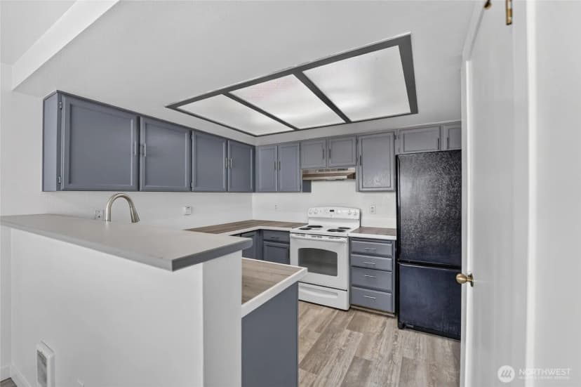 Property photo for 24918 110th Avenue Se #21b, Kent photo 6