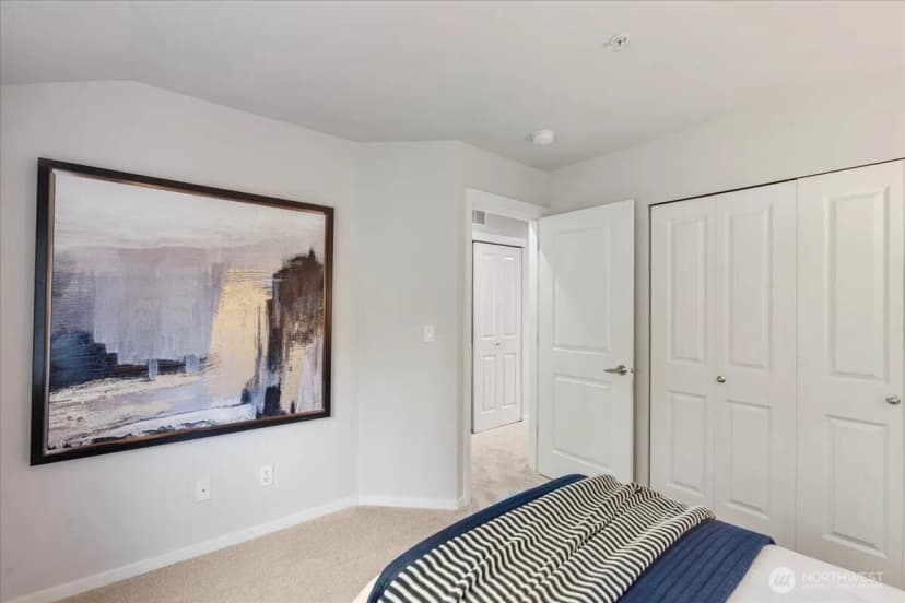 Property photo for 10901 124th Avenue Ne #2-4, Kirkland photo 23