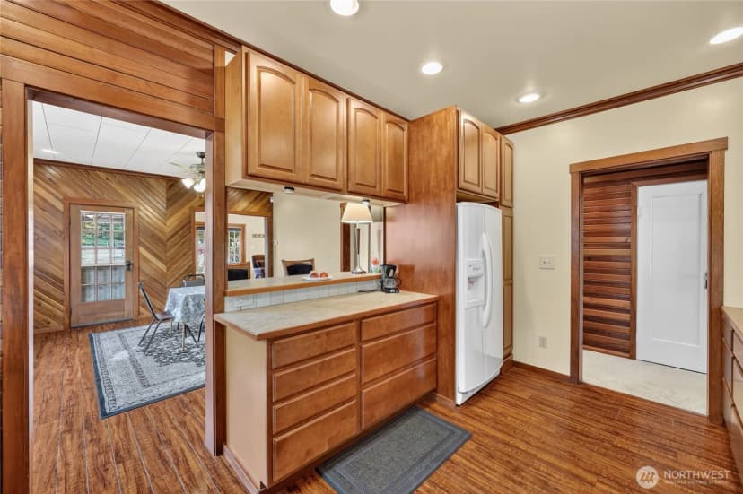 Property photo for 600 Main Avenue, Morton photo 7