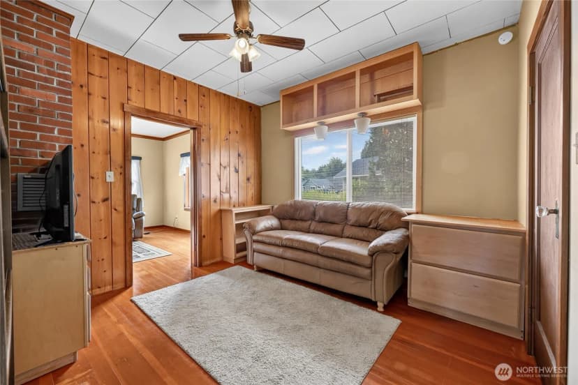 Property photo for 600 Main Avenue, Morton photo 11