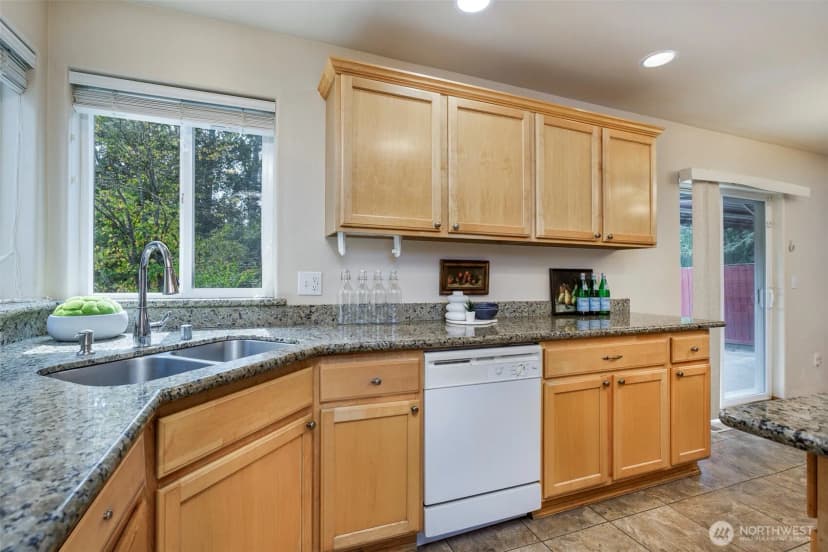 Property photo for 5329 S 319th Street, Auburn photo 10