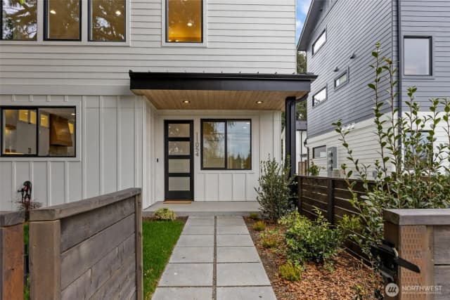 Property photo for 11054 2nd Avenue Nw #1, Seattle photo 2
