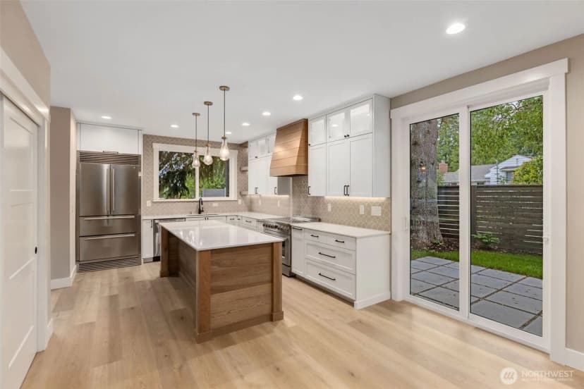 Property photo for 11054 2nd Avenue Nw #1, Seattle photo 6