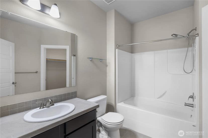 Property photo for 1735 Vista Loop Sw, Tumwater photo 16