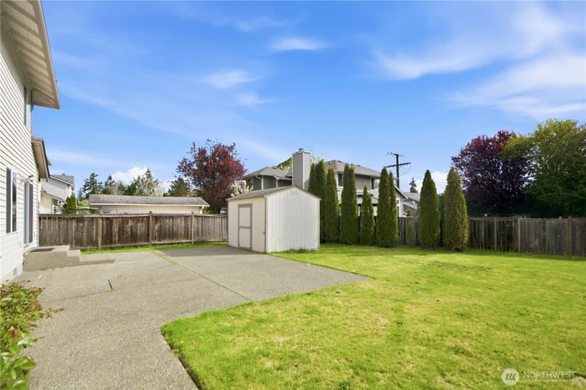 Property photo for 12402 107th Place Ne, Kirkland photo 23
