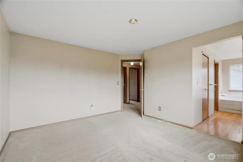 Property photo for 12402 107th Place Ne, Kirkland photo 15