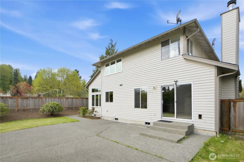 Property photo for 12402 107th Place Ne, Kirkland photo 25