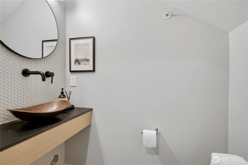 Property photo for 10323 Ne 189th St #b, Bothell photo 14