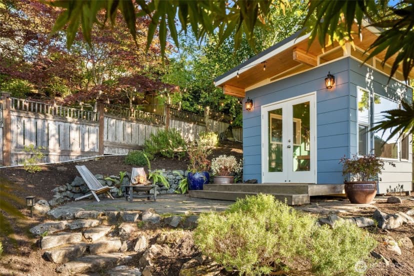 Property photo for 3006 11th Avenue W, Seattle photo 26