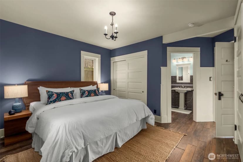 Property photo for 3006 11th Avenue W, Seattle photo 18