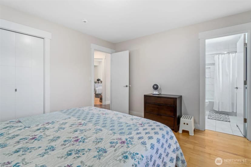 Property photo for 5529 1st Drive W, Everett photo 15