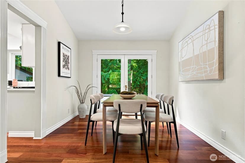 Property photo for 2022 227th Avenue Ne, Sammamish photo 8