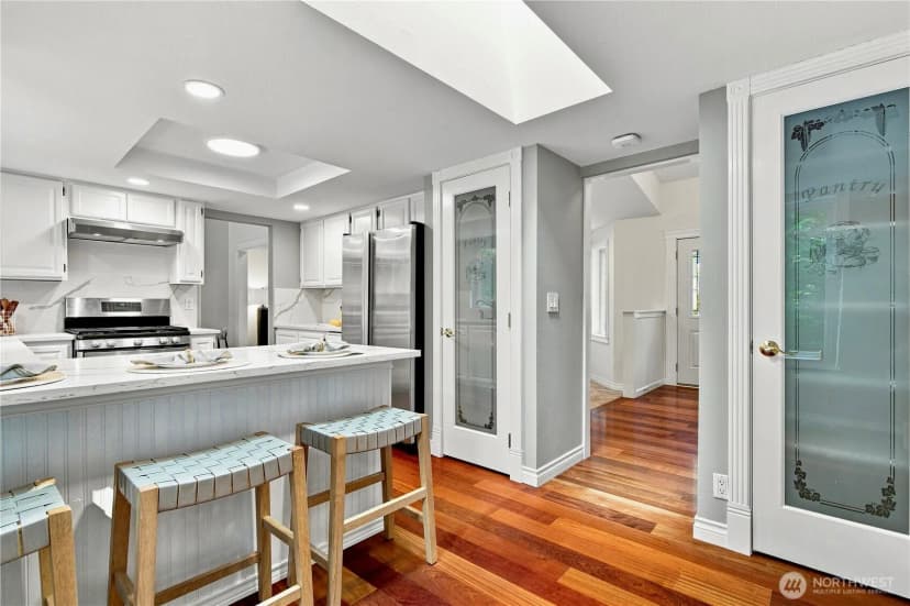 Property photo for 2022 227th Avenue Ne, Sammamish photo 11