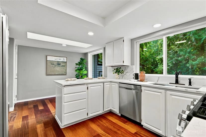 Property photo for 2022 227th Avenue Ne, Sammamish photo 14