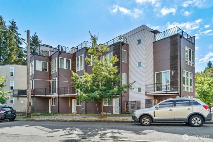 Property photo for 5110 24th Avenue Ne, Seattle photo 28