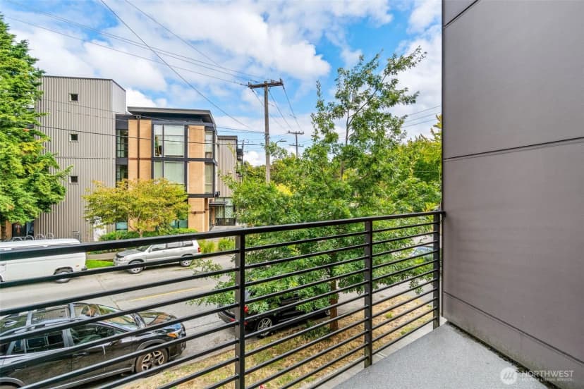 Property photo for 5110 24th Avenue Ne, Seattle photo 13