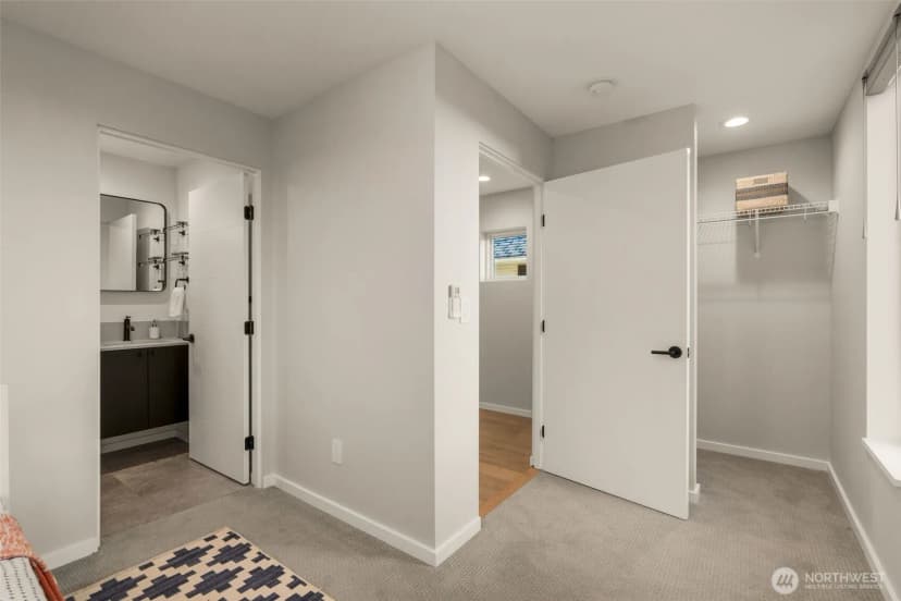 Property photo for 1105 Yakima Avenue S, Seattle photo 21