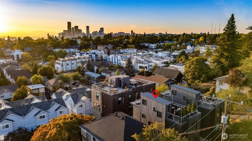 Property photo for 1105 Yakima Avenue S, Seattle photo 32