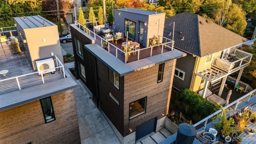 Property photo for 1105 Yakima Avenue S, Seattle photo 30