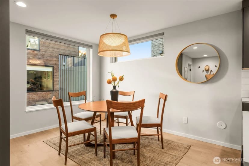 Property photo for 1105 Yakima Avenue S, Seattle photo 13