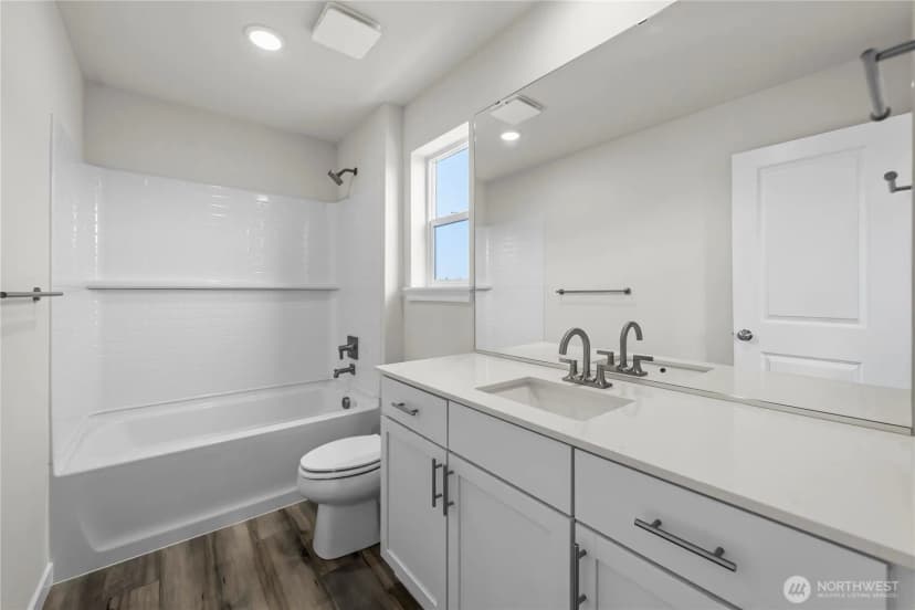 Property photo for 5971 Thornhill Avenue Sw, Port Orchard photo 27