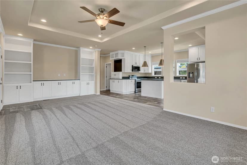 Property photo for 18317 32nd Avenue S #340, Sea Tac photo 4