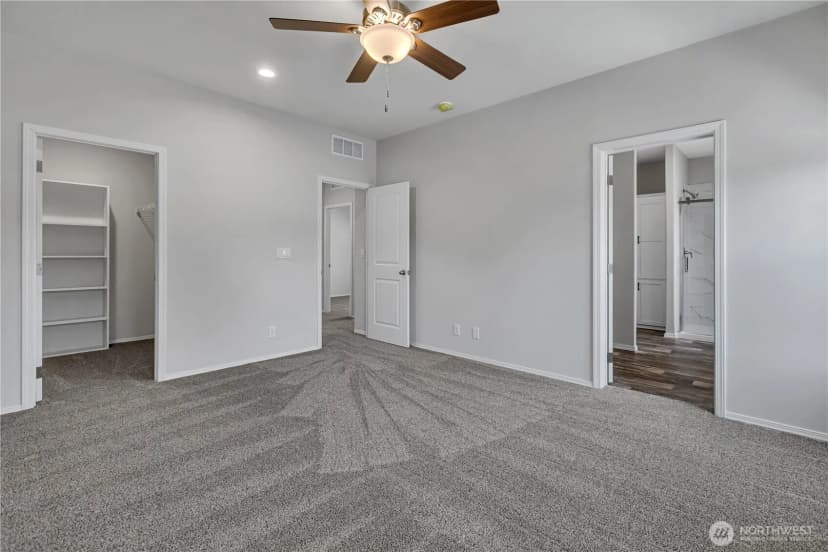 Property photo for 18317 32nd Avenue S #340, Sea Tac photo 13