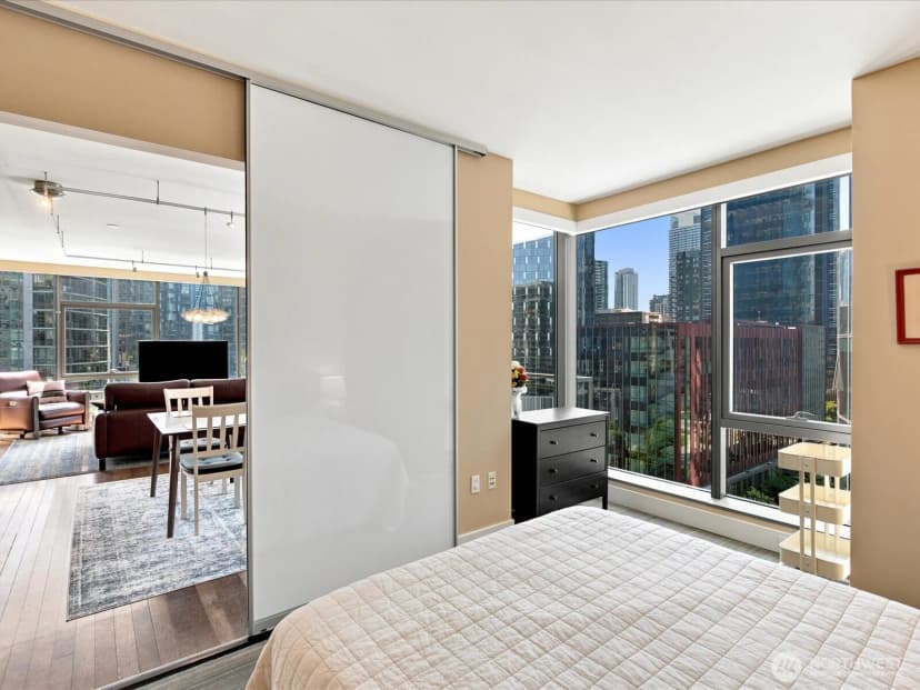 Property photo for 820 Blanchard Street #1007, Seattle photo 30