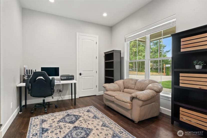 Property photo for 2516 157th Street Ct Nw, Gig Harbor photo 4