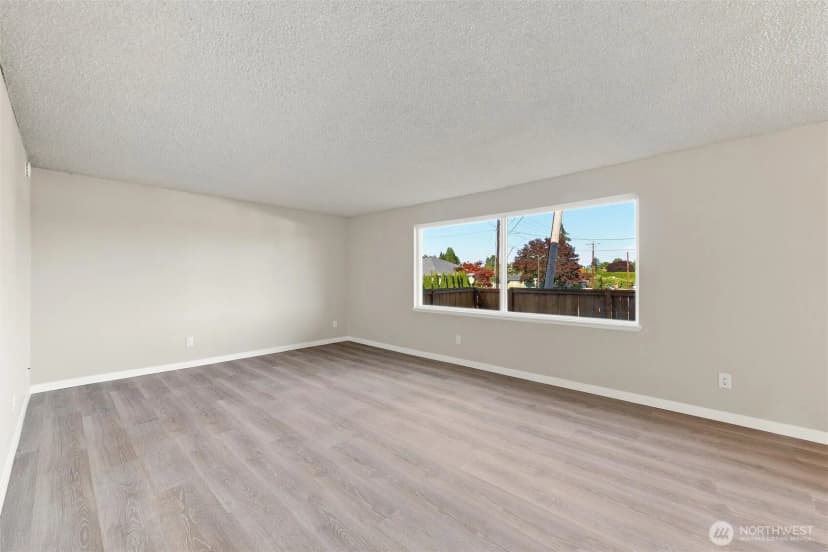 Property photo for 5807 Hendrickson Avenue #101, Ferndale photo 21