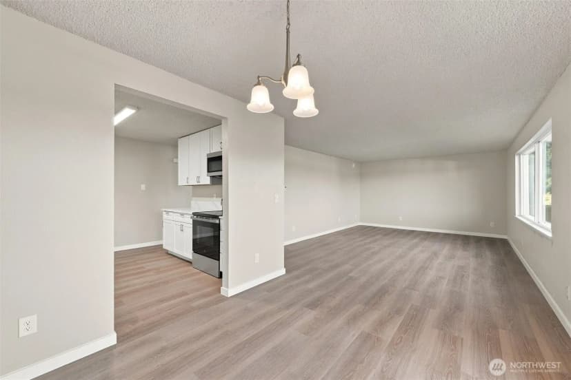 Property photo for 5807 Hendrickson Avenue #101, Ferndale photo 26