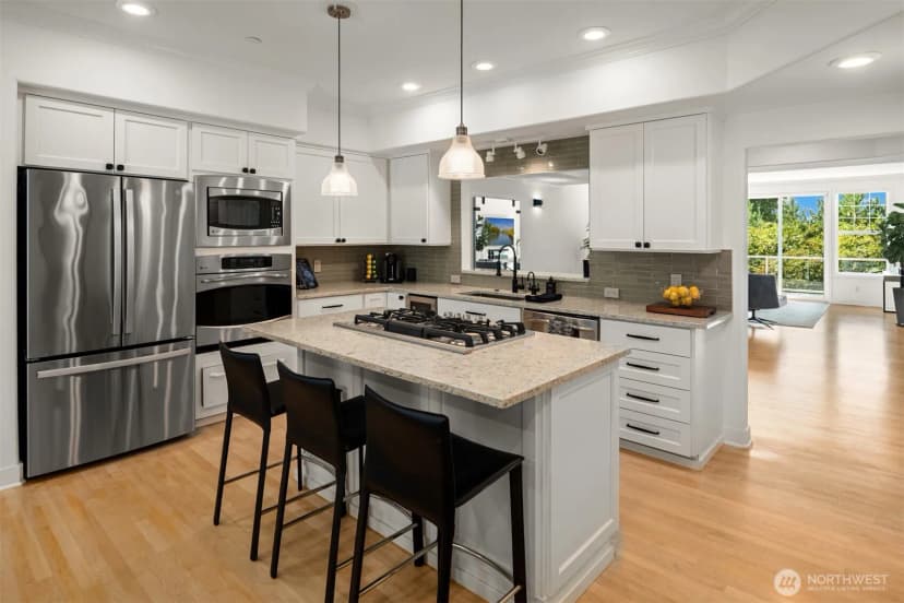 Property photo for 701 9th Avenue S #707, Kirkland photo 11