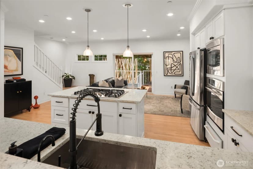 Property photo for 701 9th Avenue S #707, Kirkland photo 14