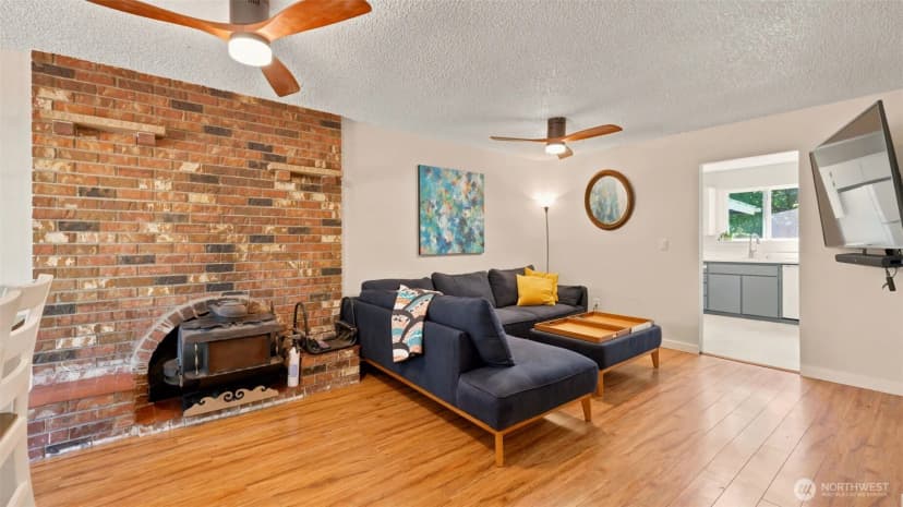 Property photo for 16203 Se Petrovitsky Road, Renton photo 6