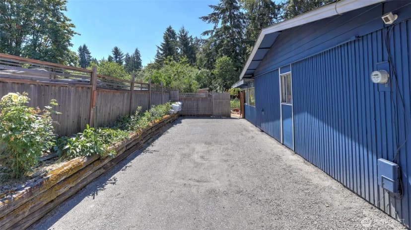 Property photo for 16203 Se Petrovitsky Road, Renton photo 25