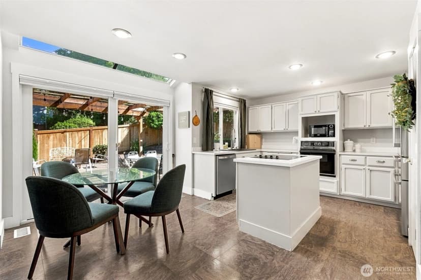 Property photo for 5110 Mill Pond Drive Se, Auburn photo 11