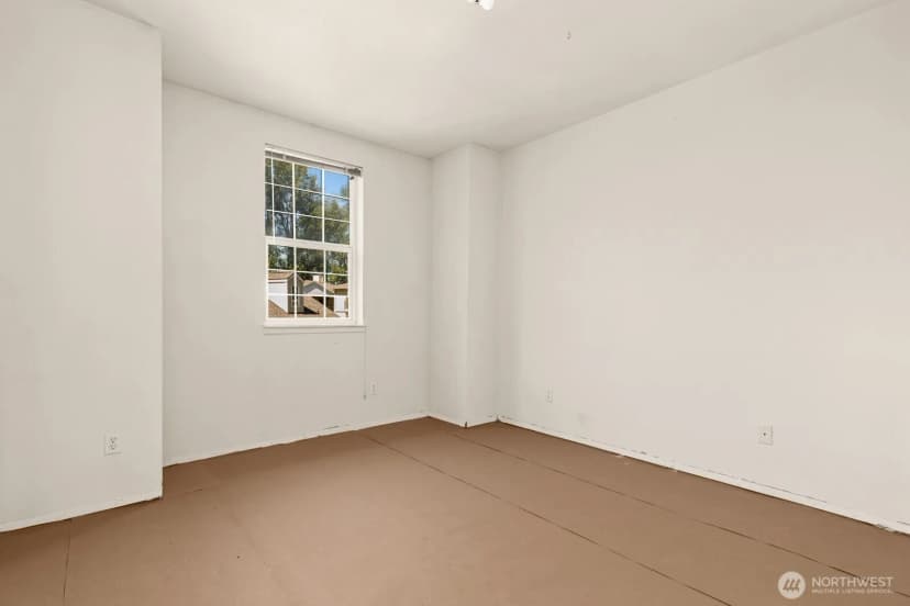 Property photo for 1800 Ne 40 Street #b-4, Renton photo 12