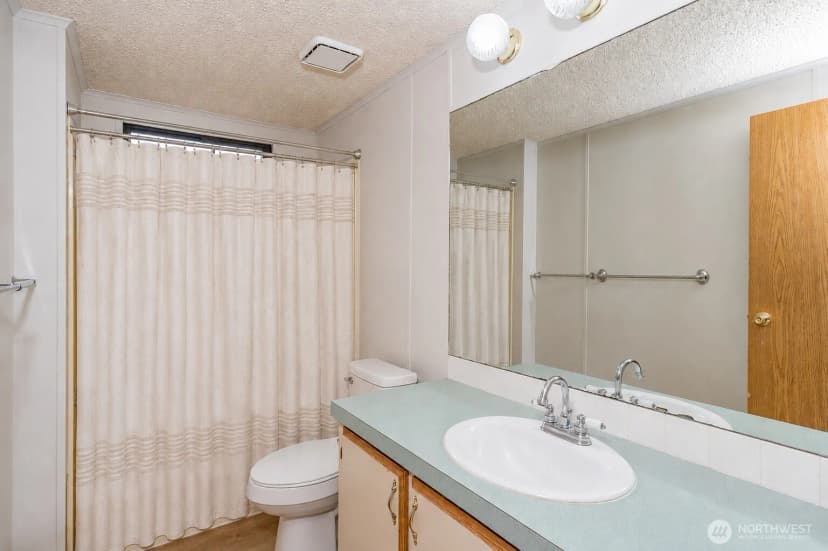 Property photo for 579 Nw Silver Glen Lane, Bremerton photo 15