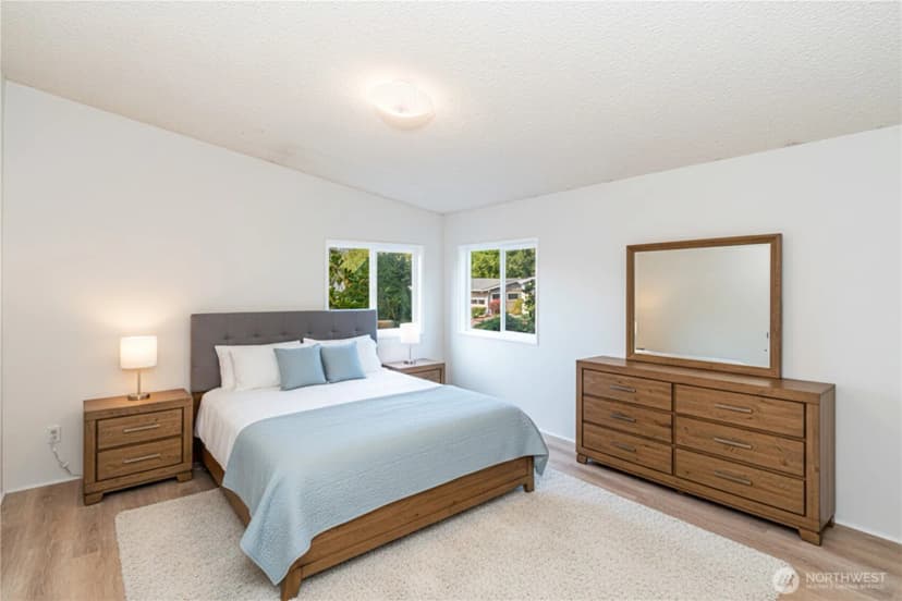 Property photo for 579 Nw Silver Glen Lane, Bremerton photo 10