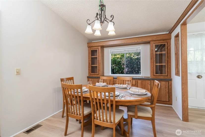 Property photo for 579 Nw Silver Glen Lane, Bremerton photo 6