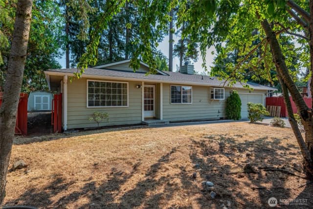 Property photo for 1206 Independence Court, Oak Harbor