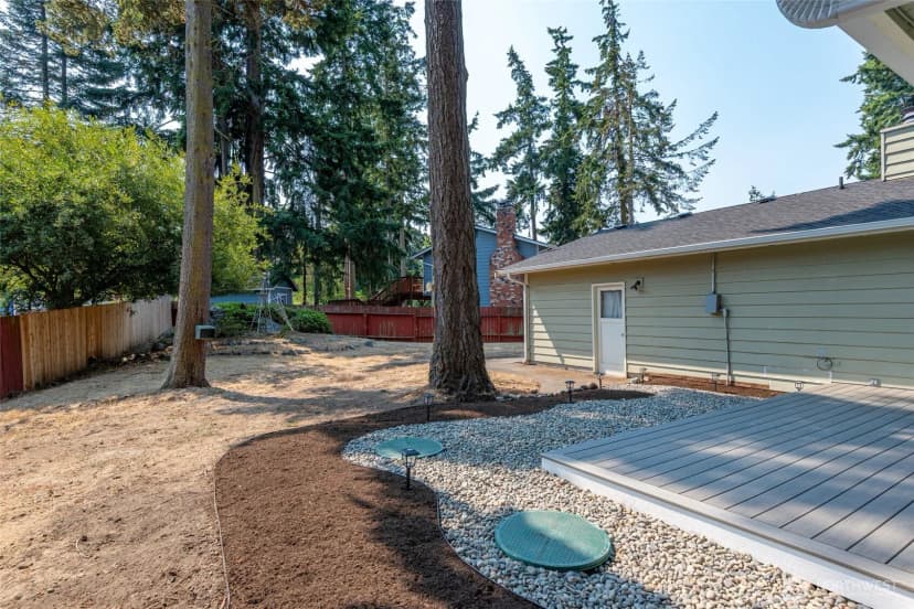 Property photo for 1206 Independence Court, Oak Harbor photo 27
