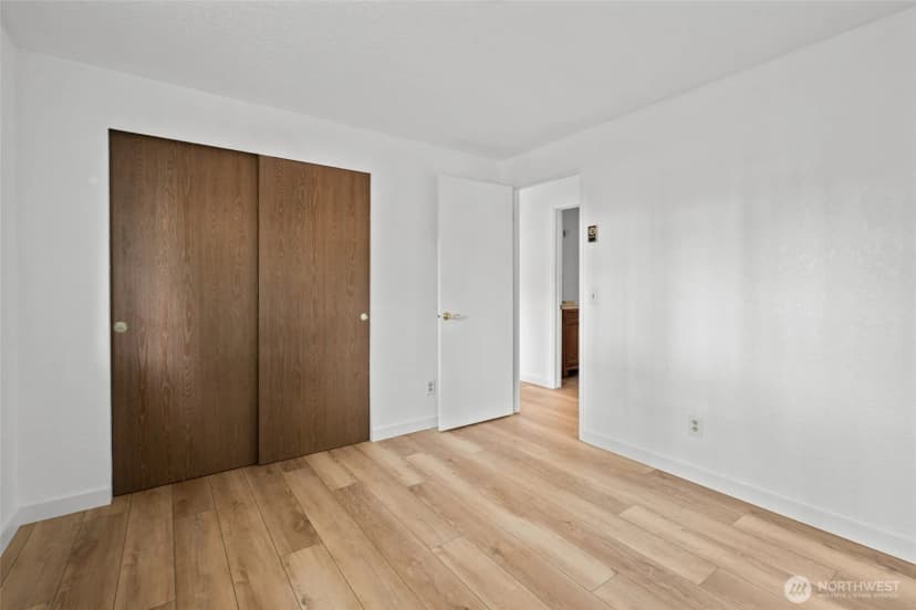 Property photo for 1206 Independence Court, Oak Harbor photo 19
