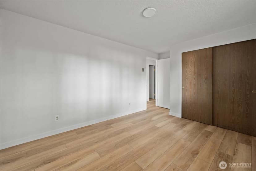 Property photo for 1206 Independence Court, Oak Harbor photo 18